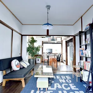 Casa Whinny Nishikujo Apartment